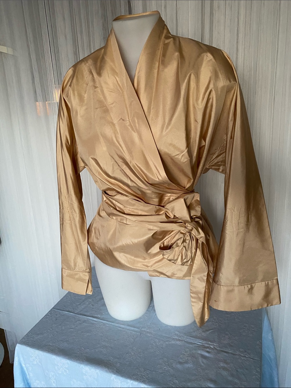 Jones New York Col100% Silk Wrap Top in Champagne/Gold Size 16W